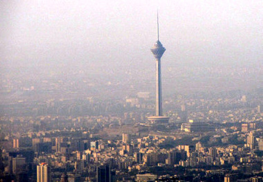 شلیک مدیرکل محیط زیست تهران با اسلحه بی فشنگ به شهرداری تهران