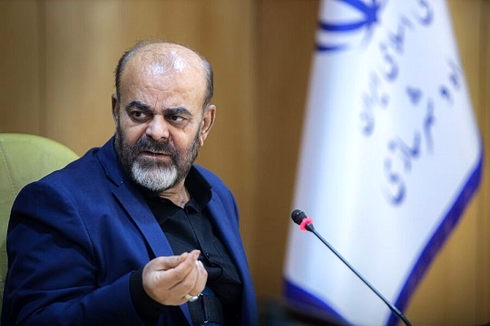 رستم قاسمی از وزارت راه و شهرسازی استعفا نداده است