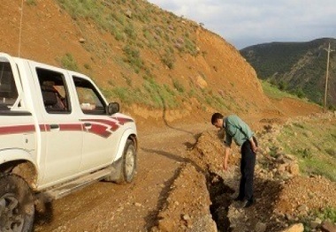 مسدود شدن راه ارتباطی چهار روستای الموت غربی