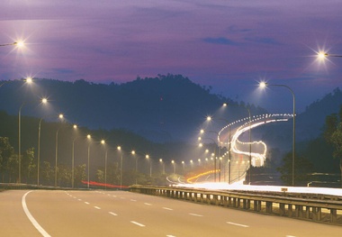 مناقصه تهیه مصالح و رنگ آمیزی انواع پایه چراغ های روشنایی پایه تابلوها