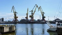 EU Ban on Russia's LNG Re-Exports Comes Into Effect