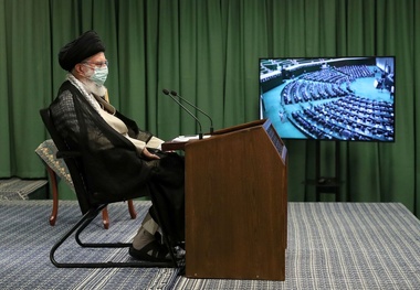 کسانی که نرفتن به پای صندوق را ترویج می‌کنند، دلسوز مردم نیستند