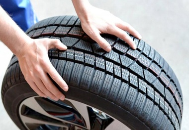 رگه‌ های رنگی روی لاستیک‌ های نو چه معنایی دارند؟