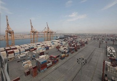 مشکلات رسوب کالا در بنادر  با حضور صاحبان کالا بررسی شد
