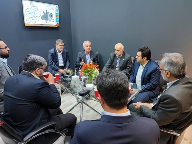 بازدید از غرفه شرکت پویش پژوهان