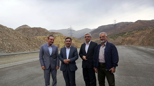 بازدید خیرالله خادمی از اتوبان کرج