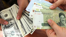  تداوم عقب‌نشینی دلار در صرافی بانک‌ها 