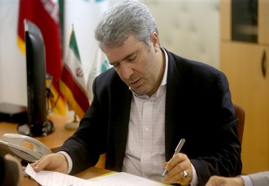 پیگیر لغو روادید عمان برای گردشگران ایرانی هستیم