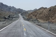 عملیات اجرایی قطعه چهارم محور استراتژیک تیاب – حکمی در شهرستان میناب ​آغاز شد