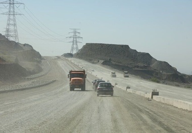 بزرگراه سردار سلیمانی نقش مهمی در کاهش ترافیک البرز دارد
