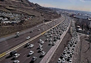 هشدار محدودیت تردد به علت اجرای کارگاه جاده ای در آزادراه تهران- کرج- قزوین

