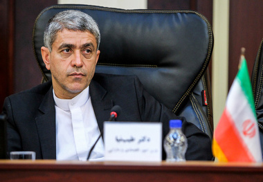 700 هزار میلیارد تومان بدهی دولت کذب است