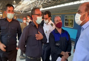 وزیر راه و شهرسازی: برخی مسئولان به حداقل های خدمت بسنده می کنند