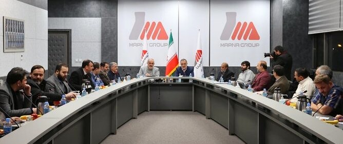 استفاده از خودروهای برقی و گازسوز از اولویت های اصلی شهرداری است