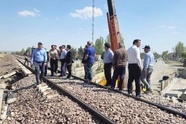 بازدید معاون فنی و زیربنایی راه آهن از روند بازسازی پل ورودی شهر چهارباغ