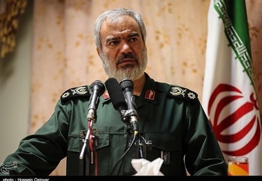 انتقاد فرمانده نیروی دریایی سپاه از بی‌مهری به توسعه دریایی 
