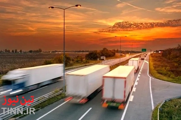 رانندگان حمل‌ ونقل زرقان بر تداوم خدمت‌ رسانی تأکید کردند