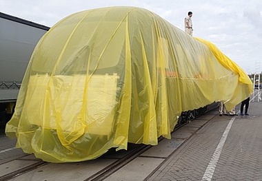 CRRC to display hybrid loco and carbon fibre metro car at InnoTrans