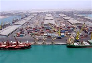  بهره‌برداری از ۱۲ دستگاه جرثقیل کانتینری به ارزش ۱۰۴ میلیون یورو

