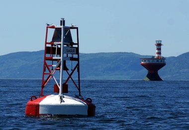 استقرار علائم کمک ناوبری در موقعیت مغروقه‌ های جنگ تحمیلی رمضان