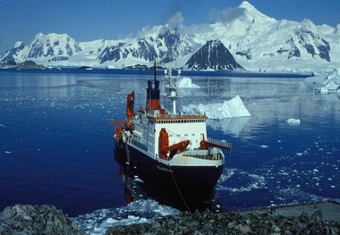 Aker Arctic to Design Baltic Icebreaker