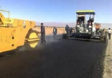 
اجرای عملیات روکش آسفالت گرم در محور ادیمی- زابل
