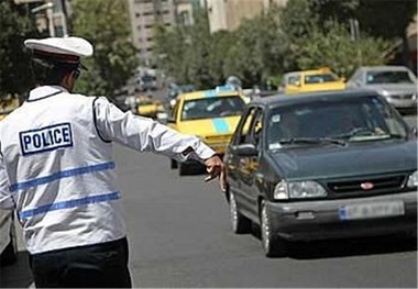  وضعیت ترافیک در محورهای همدان سنگین و پرحجم است 