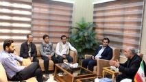 تجلیل از مهماندار وظیفه‌شناس و امانتدار ریل باس اهواز_خرمشهر به‌پاس صداقت وامانتداری