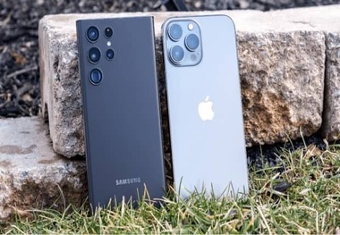 اتفاق عجیب در بازار گوشی تلفن همراه/ دلار ریخت، گوشی گران شد