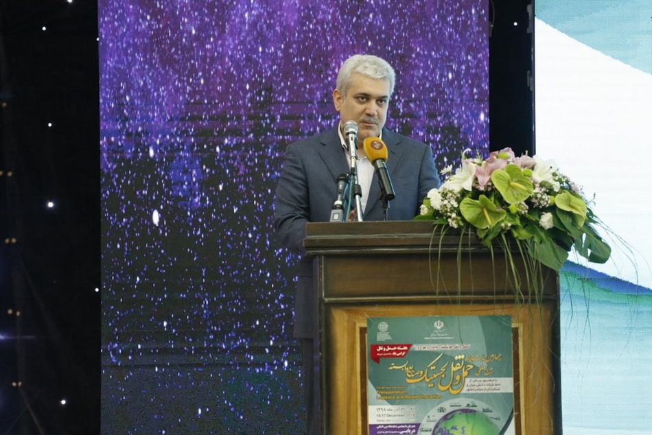 بازیگران سنتی حمل‌ونقل بازنده صد درصدی رقابت با استارتاپ‌ها هستند
