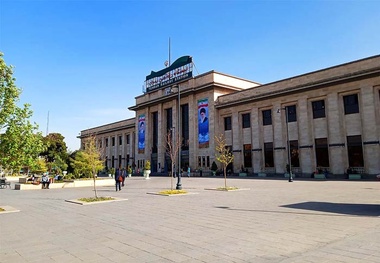 ایستگاه راه‌ آهن تهران و راه‌ های ارتباطی آن کجاست؟
