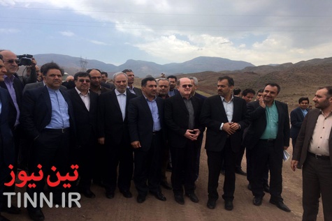 2- بازدید وزیر راه و شهرسازی از راه‌آهن قزوین- رشت