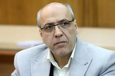هشدار رئیس کمیسیون حمل ونقل شورا: حمل‌ ونقل رایگان، مترو و اتوبوس را زمین‌ گیر می‌ کند