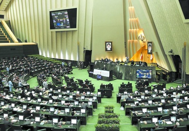  اخذ عوارض ۲۵۰ هزار تومانی از گردشگران خارجی 