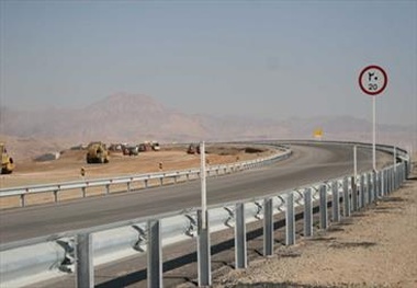 هزار و ۷۶۷کیلومتر از راه‌های استان اصفهان نیاز به اتقاء دارد