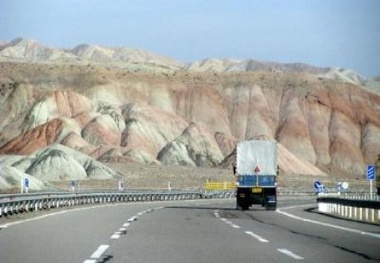 ◄ پیچ‌های پیچیده آزادراه زنجان تبریز