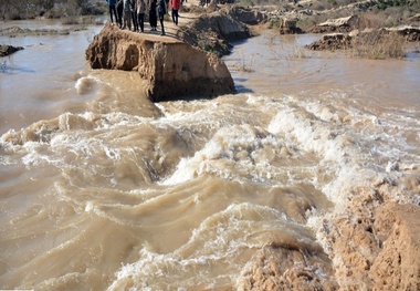 مسدود شدن راه ۱۶ روستای شهرستان چاراویماق