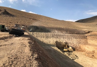 درخواست نمایندگان استان اصفهان از رئیس جمهور برای تخصیص اعتبار و رفع موانع اجرایی قطار سریع‌ السیر تهران ـ اصفهان