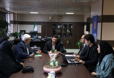 نشست فرماندار ری با اعضای شورایاری محله بهشتی