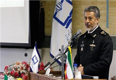 جلوگیری از ایران هراسی با حضور نداجا در بنادر جهان