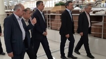  رضایتمندی وزیر راه از روند ارتقای خدمات به مسافران در مهرآباد 