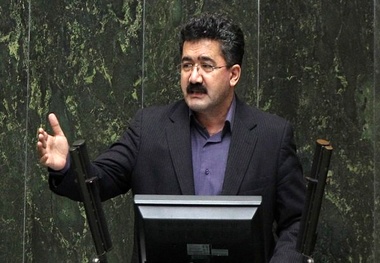 وزیر اطلاعات باید از بدنه این وزارتخانه انتخاب می شد
