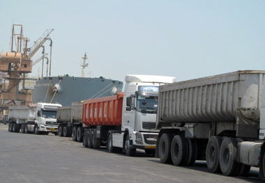 هوشیاری راننده کامیون سارقان را ناکام گذاشت