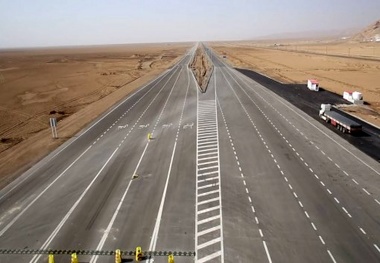 تقدیر ویژه کمیسیون ایمنی راهها از اداره کل حمل و نقل و پایانه‌های استان قزوین
