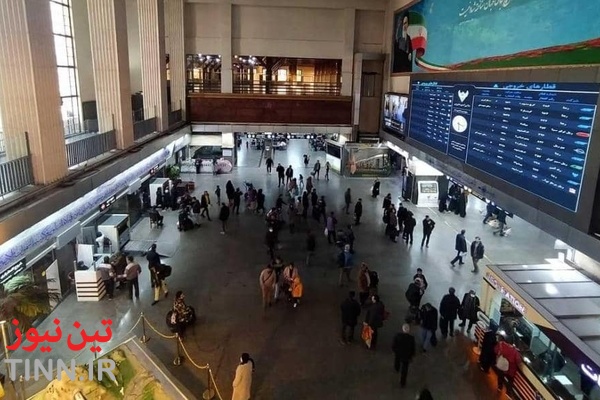 بازدید وزیر راه و مدیرعامل راه آهن از ایستگاه راه آهن تهران