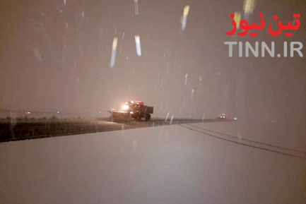بارش برف و عملیات زمستانی در فرودگاه بین‌المللی مهرآباد تهران