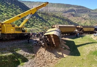 پایان تعطیلات با حادثه ریلی مسدودی خط آغاز شد
