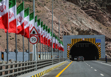 مسیر رفت قطعه ۲ آزادراه تهران شمال افتتاح شد