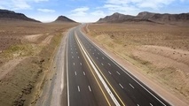 تکمیل و بهره برداری کامل از آزاد راه شیراز اصفهان به اما و اگر خورد