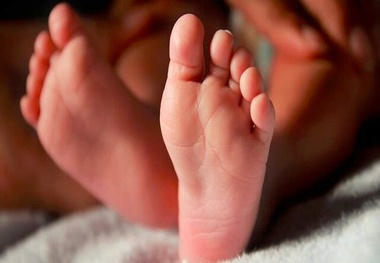 واکنش ابتکار به مرگ دختر ۱۷ ماهه بر اثر آزار پدرش/ قتل دختر17 ماهه به دست پدرش